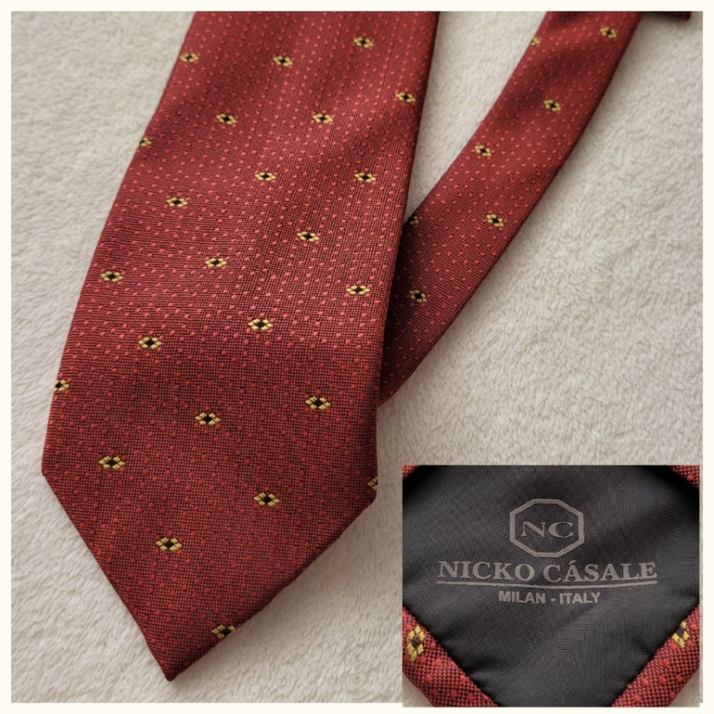 Made in Italy Jacquard Polyester Tie EUC Brick Red & Gold